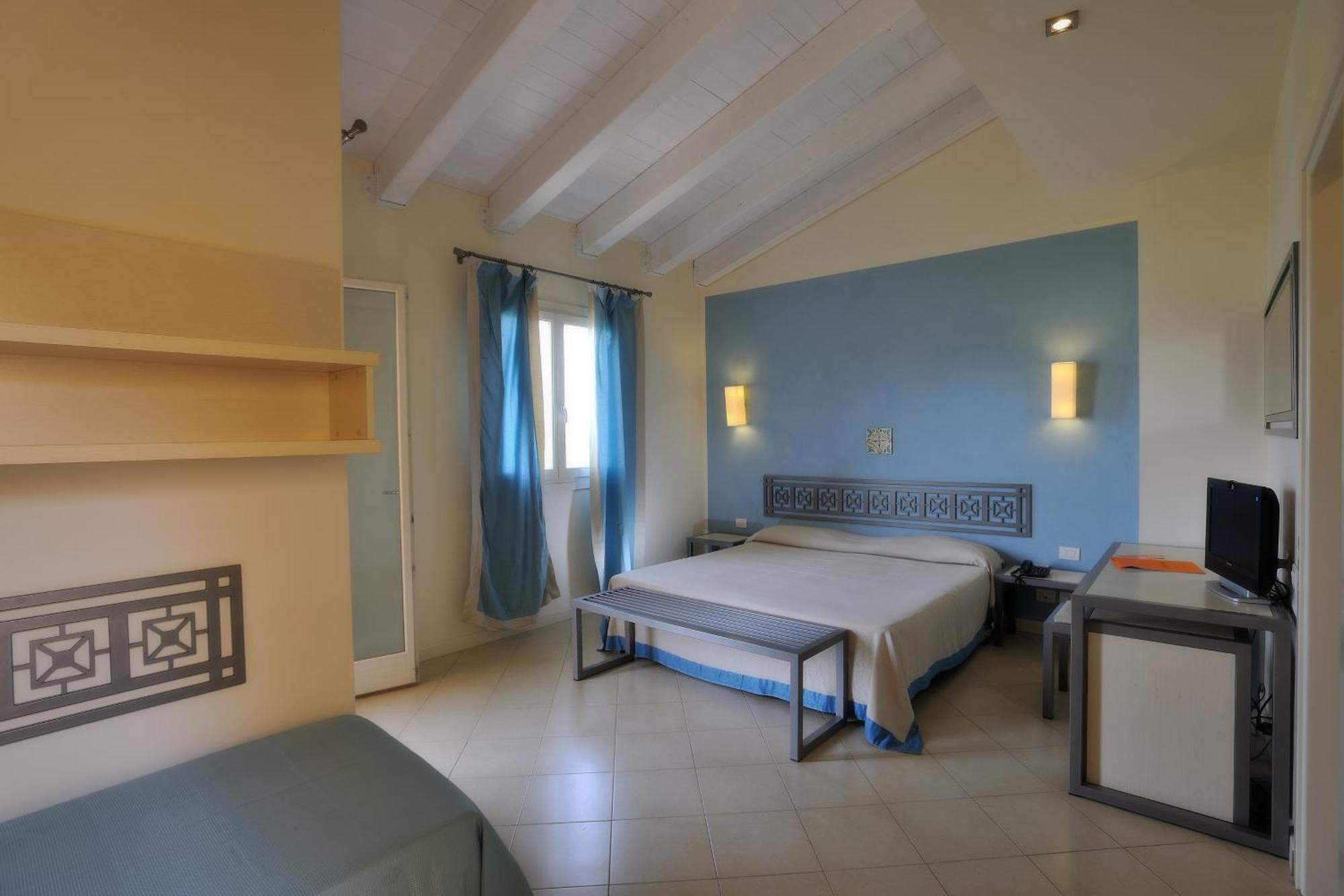 Classic Quadruple Room